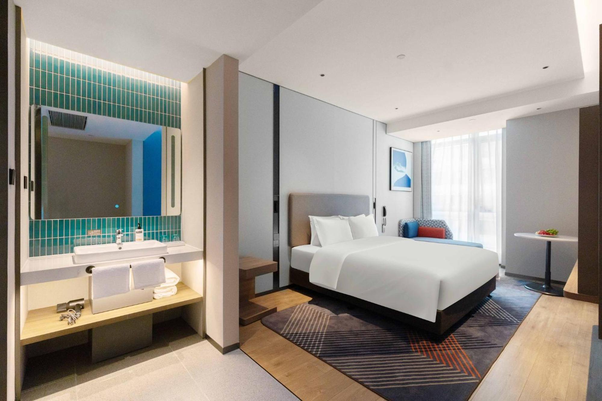 Holiday Inn Express Hangzhou Jiangnan By Ihg Exterior photo